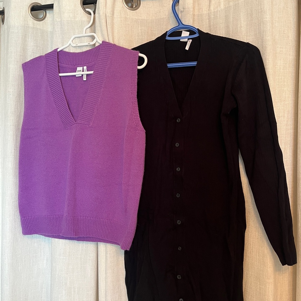 TWO (2)  V-Neck Sweaters in Purple and Black